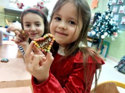 b_1024_768_0_00_images_2023_2024_KAWA_Pierniki_412428768_824735826121034_6499053417968648155_n